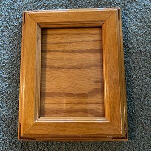 Handcrafted Oak 9.5” x 7” Wooden Picture Frame